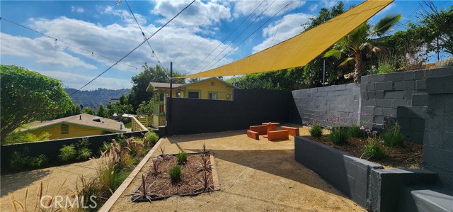 Detail Gallery Image 4 of 22 For 3015 Future, Glassell Park,  CA 90065 - 2 Beds | 1 Baths