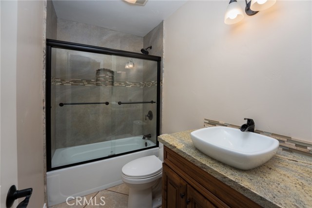 Detail Gallery Image 13 of 27 For 4500 Circle Lazy J Rd, Riverside,  CA 92501 - 3 Beds | 2 Baths