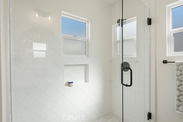 Detail Gallery Image 22 of 25 For 4529 Abbey Pl, Los Angeles,  CA 90019 - 2 Beds | 2 Baths