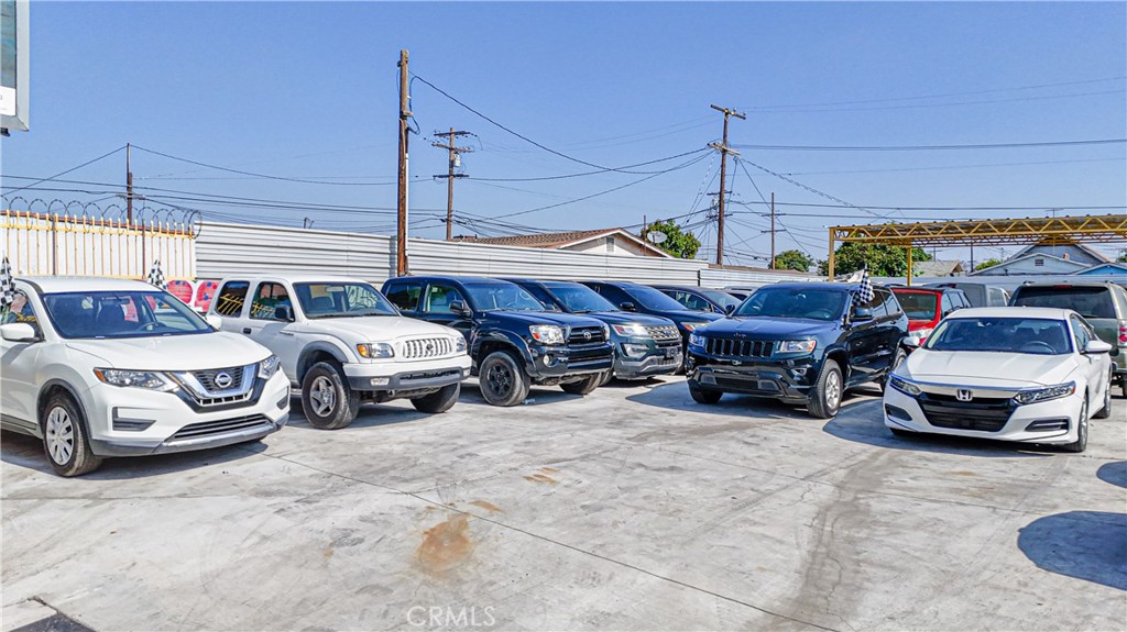 MLS #DW24127657 img 1