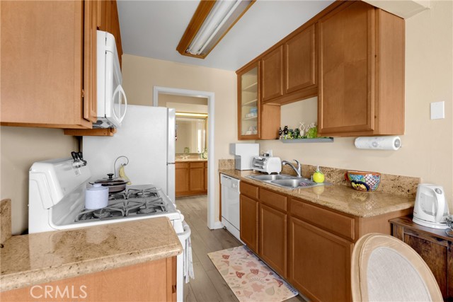 Detail Gallery Image 8 of 27 For 1410 W Lambert, La Habra,  CA 90631 - 1 Beds | 1 Baths