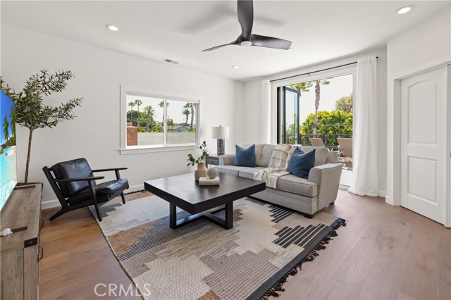 1703 S Ola Vista, San Clemente CA: https://media.crmls.org/medias/02c05676-c922-4d13-a4df-d693c9008795.jpg
