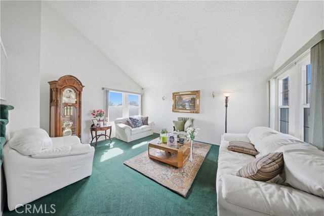 Detail Gallery Image 7 of 32 For 1149 N Birch, Rialto,  CA 92376 - 3 Beds | 2/1 Baths