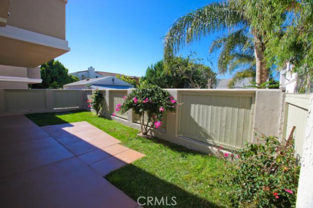 215 Irena Avenue, Redondo Beach, California 90277, 4 Bedrooms Bedrooms, ,3 BathroomsBathrooms,Residential,Sold,Irena,S11023009