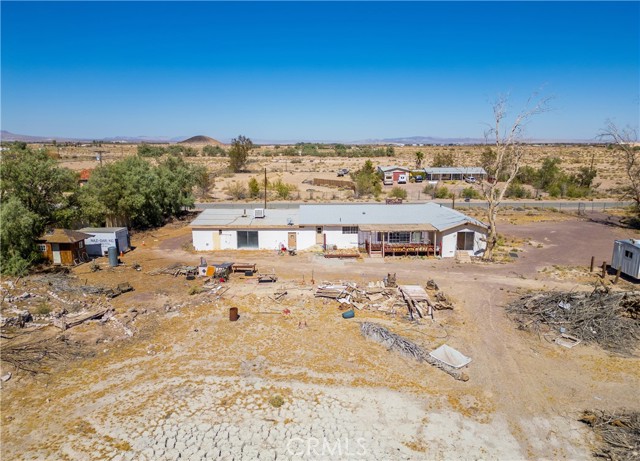 Detail Gallery Image 2 of 38 For 44579 Temescal, Newberry Springs,  CA 92365 - 2 Beds | 2 Baths