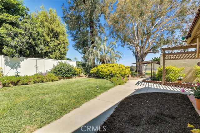 Detail Gallery Image 17 of 27 For 15083 Oak Ln, Chino Hills,  CA 91709 - 3 Beds | 2 Baths