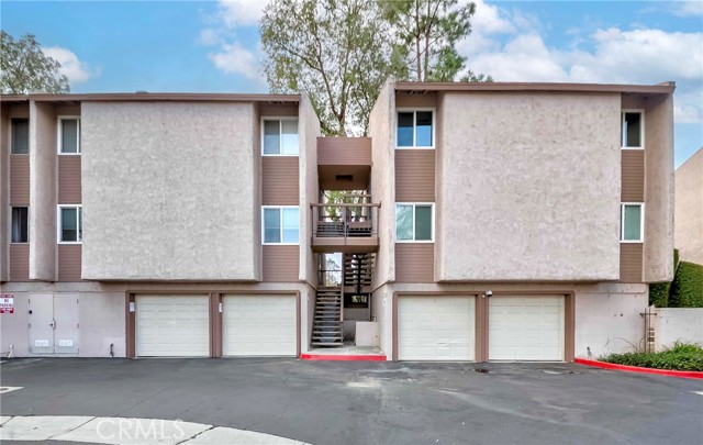Detail Gallery Image 2 of 29 For 1525 Walnut Leaf #211,  Walnut,  CA 91789 - 2 Beds | 2 Baths