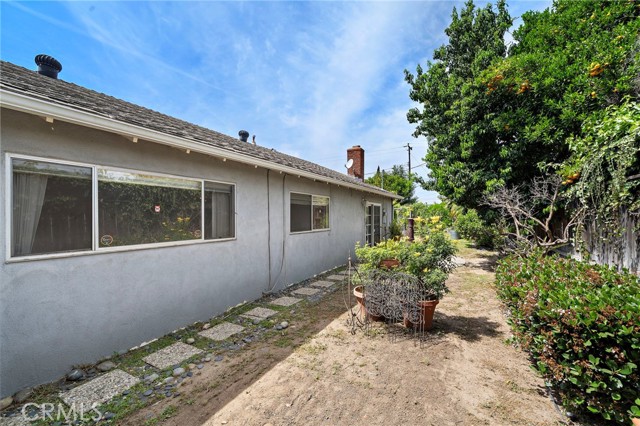 Detail Gallery Image 14 of 43 For 2147 Aster Pl, Costa Mesa,  CA 92627 - 4 Beds | 2/1 Baths