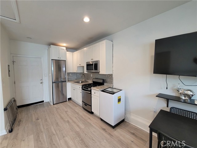 17559 LEMAY, Lake Balboa CA: https://media.crmls.org/medias/02c4181f-a3c0-4644-a29f-0fa15928b8f1.jpg