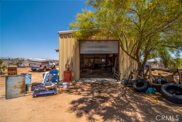 Detail Gallery Image 4 of 53 For 1676 Avalon, Yucca Valley,  CA 92284 - – Beds | – Baths