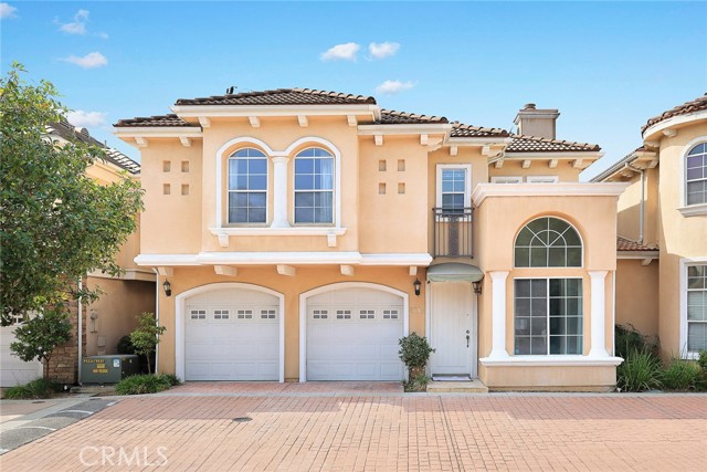 Front Image Thumbnail for CRWS25248595