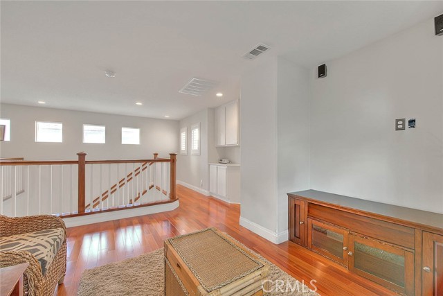 Detail Gallery Image 37 of 67 For 27641 Atlas Ln, Canyon Country,  CA 91351 - 4 Beds | 2/1 Baths