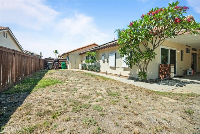 13006 August Circle, Riverside CA: https://media.crmls.org/medias/02c6b8d3-195e-446e-bc99-c6b2c1a61ed2.jpg