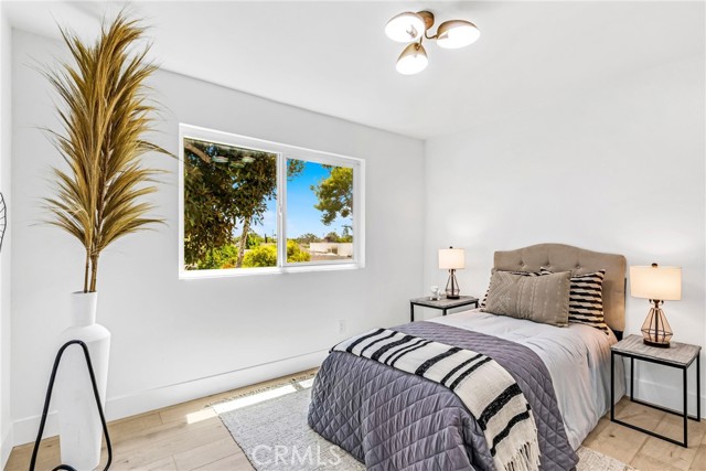 17562 Vandenberg Lane, Tustin CA: https://media.crmls.org/medias/02c6e1d9-ecd9-42f4-9bc4-e49e8f010215.jpg