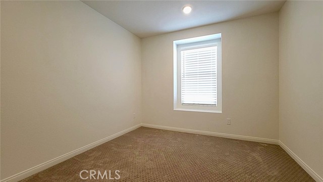 3943 E Carmel Privado, Ontario CA: https://media.crmls.org/medias/02c72284-c2a7-4475-97d0-3e3a28b23b06.jpg