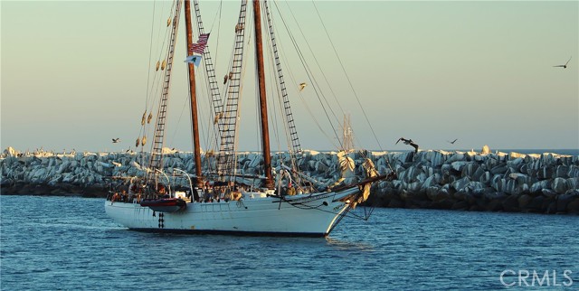 Detail Gallery Image 15 of 19 For 33542 Blue Lantern St #B,  Dana Point,  CA 92629 - 2 Beds | 1 Baths