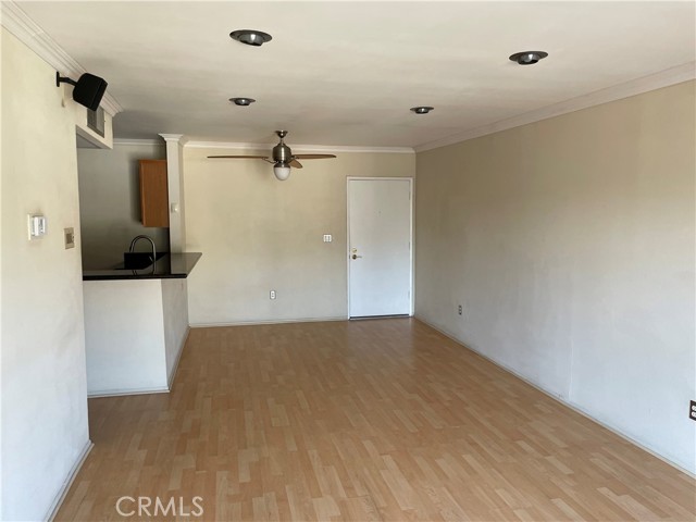 Detail Gallery Image 11 of 20 For 5257 Radford Ave #314,  Valley Village,  CA 91607 - 1 Beds | 1 Baths