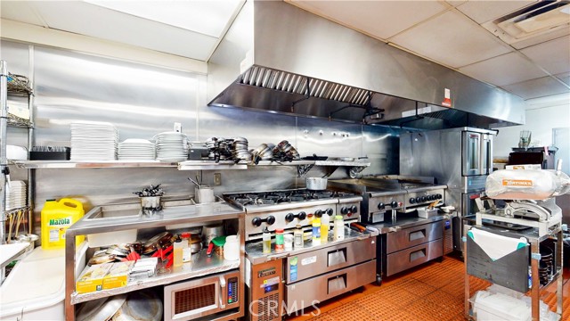3630 E Slauson Avenue, Maywood CA: https://media.crmls.org/medias/02c800b8-e8ad-45b1-bf91-4ab91120c640.jpg