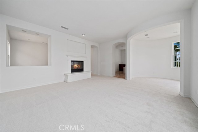 5972 Spinnaker Bay Drive, Long Beach CA: https://media.crmls.org/medias/02c82477-95c4-4851-be7c-c95ef10b6b1f.jpg