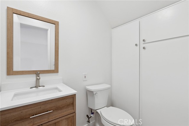 Detail Gallery Image 9 of 23 For 654 Ohio Ave #1,  Long Beach,  CA 90814 - 2 Beds | 1/1 Baths