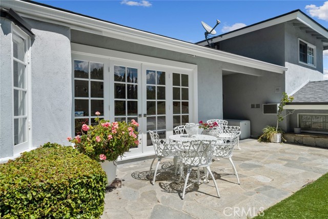 Detail Gallery Image 32 of 53 For 4420 Conchita, Tarzana,  CA 91356 - 4 Beds | 3 Baths