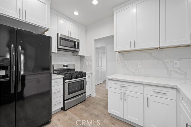 51 Waxwing Lane, Aliso Viejo CA: https://media.crmls.org/medias/02c9f29c-d3f9-43d3-8fd9-e23ac67f1e65.jpg