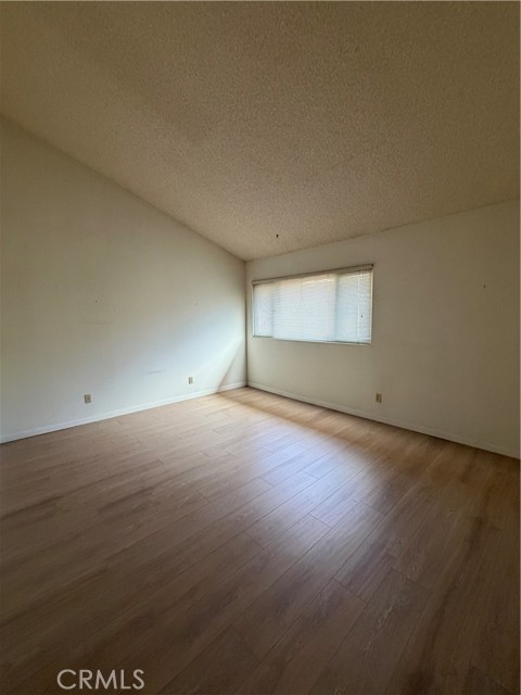 Detail Gallery Image 24 of 24 For 17811 Devonshire, Northridge,  CA 91325 - 3 Beds | 3 Baths