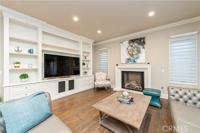 Detail Gallery Image 34 of 58 For 104 Quiet Place, Irvine,  CA 92602 - 4 Beds | 4/1 Baths