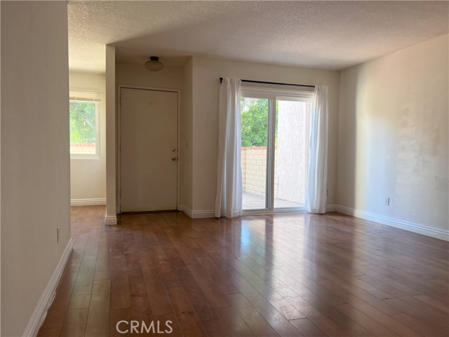 Detail Gallery Image 15 of 29 For 930 N Redding Way #D,  Upland,  CA 91768 - 3 Beds | 2/1 Baths