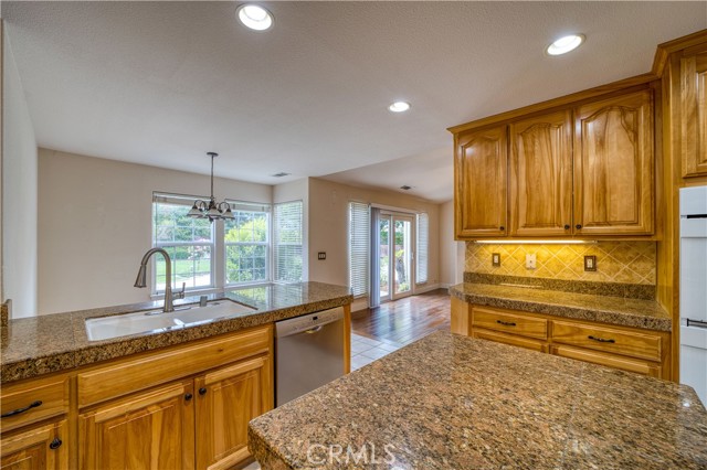 Detail Gallery Image 13 of 44 For 635 Shelter Ridge Pl, Nipomo,  CA 93444 - 4 Beds | 3/1 Baths