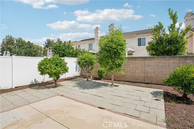 566 E Stephanie Drive, Covina CA: https://media.crmls.org/medias/02cbec5b-8510-44de-b38e-ec8c9dd5122d.jpg