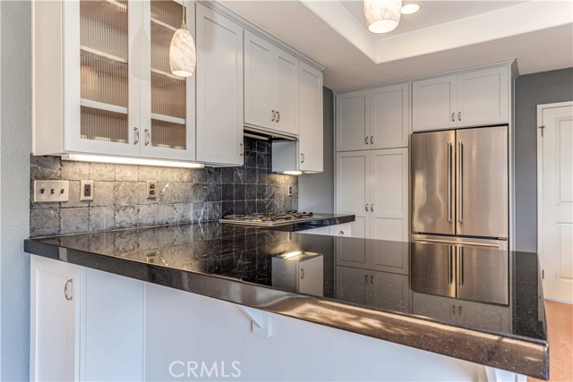 9622 Caithness Drive, Huntington Beach CA: https://media.crmls.org/medias/02ccd557-72a4-47e9-b099-1fbf3c972a82.jpg