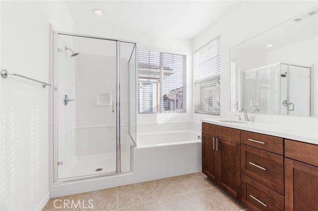 Detail Gallery Image 25 of 35 For 22756 Meyler St, Torrance,  CA 90502 - 5 Beds | 3 Baths