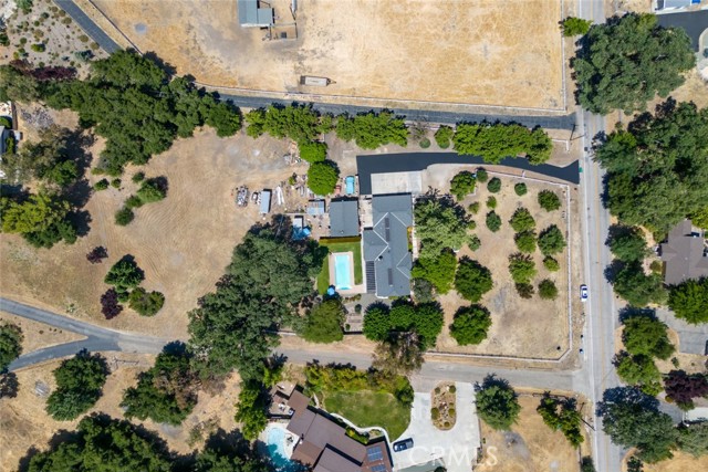 8830 San Gabriel Road, Atascadero CA: https://media.crmls.org/medias/02cd42c4-260a-4b26-9f1f-3c0b8583b5d8.jpg