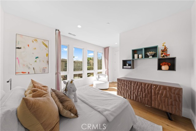 Detail Gallery Image 53 of 75 For 83 Lunar, Irvine,  CA 92618 - 5 Beds | 6/1 Baths