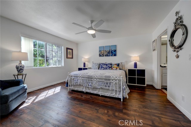 4249 LONGRIDGE Avenue, Studio City CA: https://media.crmls.org/medias/02ce4e38-d3e2-4034-8191-1b8740fb8c6d.jpg