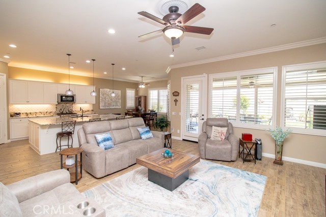464 Whitney Peak, Beaumont CA: https://media.crmls.org/medias/02ce6549-9c43-4c0b-a798-694893bcb9ae.jpg