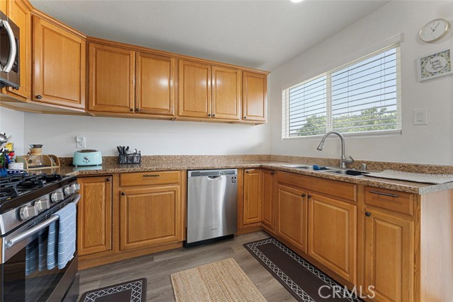 Image 7 of 31 For 9595 Altadena Drive