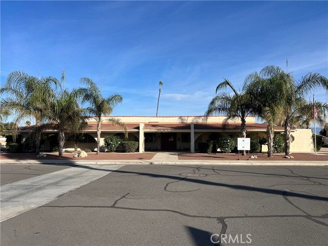 Detail Gallery Image 13 of 15 For 2302 El Grande, Hemet,  CA 92545 - 2 Beds | 2 Baths