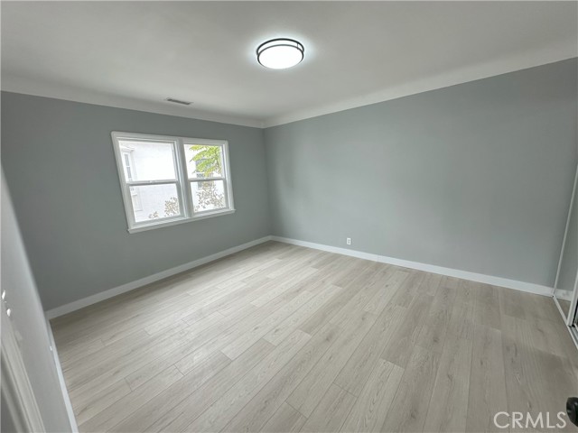 8460 Truxton Avenue, Los Angeles CA: https://media.crmls.org/medias/02cf98dd-5b7a-42cc-8839-275111c3b6e0.jpg