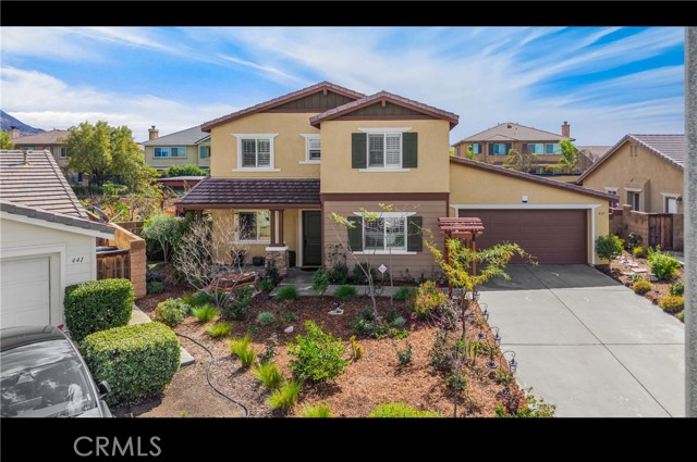 425 Gilia Street, Hemet CA: https://media.crmls.org/medias/02d043ef-705f-4551-b5c5-df538e21466c.jpg