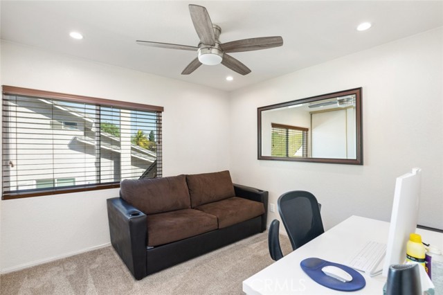 Detail Gallery Image 26 of 47 For 974 Nottingham, Corona,  CA 92880 - 4 Beds | 2/1 Baths