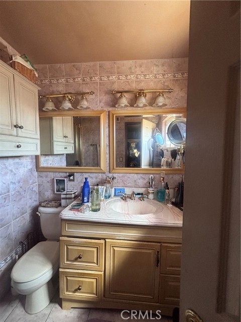 Detail Gallery Image 7 of 15 For 19221 Scobey Ave, Carson,  CA 90746 - 3 Beds | 2 Baths