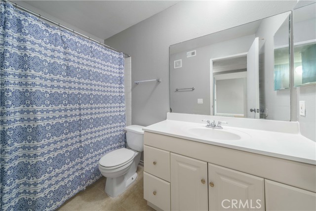 Detail Gallery Image 10 of 25 For 1256 Patricia Ave #10,  Simi Valley,  CA 93065 - 2 Beds | 2 Baths