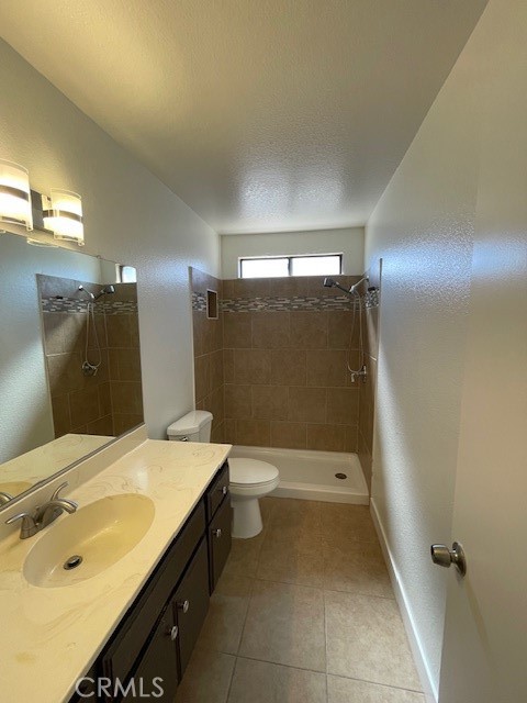 Detail Gallery Image 4 of 12 For 1009 Symeron Ct, Perris,  CA 92570 - 4 Beds | 2 Baths