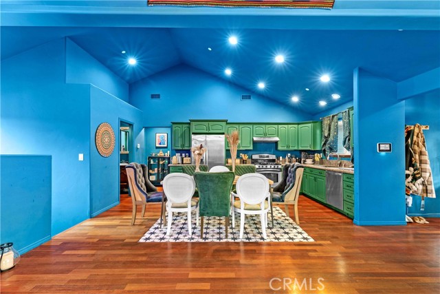 1253 Golden Rule, Lake Arrowhead CA: https://media.crmls.org/medias/02d44714-59b9-4aaf-93b0-dd983fcd1483.jpg