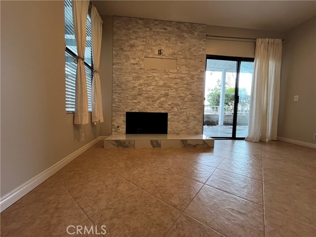 16960 Algonquin Street, Huntington Beach CA: https://media.crmls.org/medias/02d522b4-6f75-46c3-98bd-8372045fac85.jpg