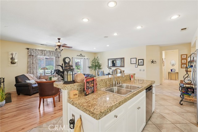 Detail Gallery Image 20 of 39 For 25644 Mountain Glen Cir, Menifee,  CA 92585 - 4 Beds | 2 Baths
