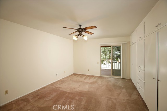 3950 Hamilton Lane, La Crescenta CA: https://media.crmls.org/medias/02d5c3a9-90cd-42ce-b28f-81d6556de99b.jpg