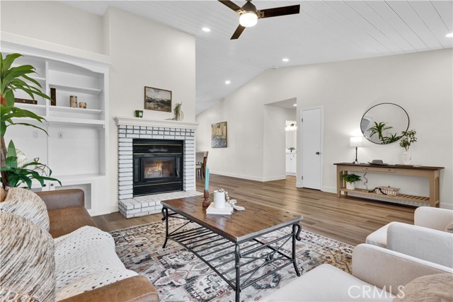 Detail Gallery Image 8 of 52 For 7080 Iverson, Paso Robles,  CA 93446 - 4 Beds | 2 Baths